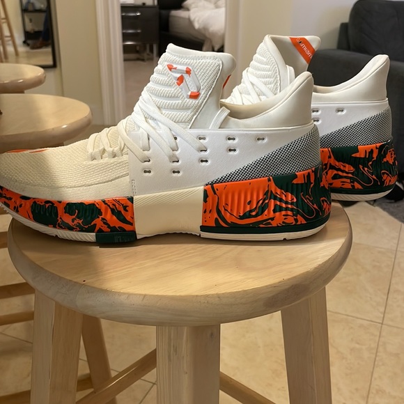 Adidas Dame 3 Lillard 3 Miami Hurricane PE - Picture 4 of 4